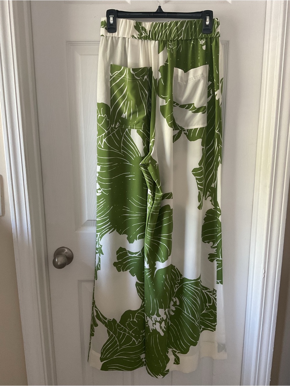 Banana Republic M Tall 100% Silk Floral Wide Leg Palazzo Pants Green - Picture 3 of 13